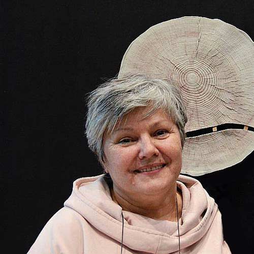 Wanda Wolf, instruktorka Ceramiki w OtwARTej Pracowni Plastycznej